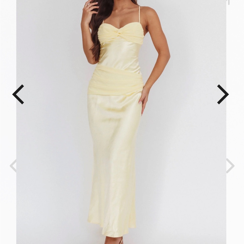 Elegant Yellow Spaghetti Strap Dress - Picture 2 of 4